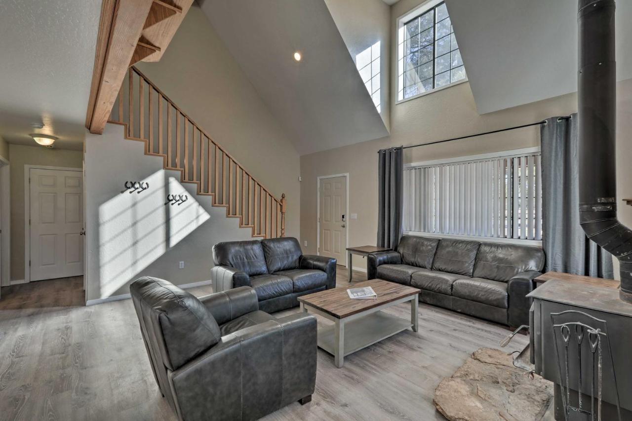 Family Home In Flagstaff With Surrounding Mtn Views! エクステリア 写真
